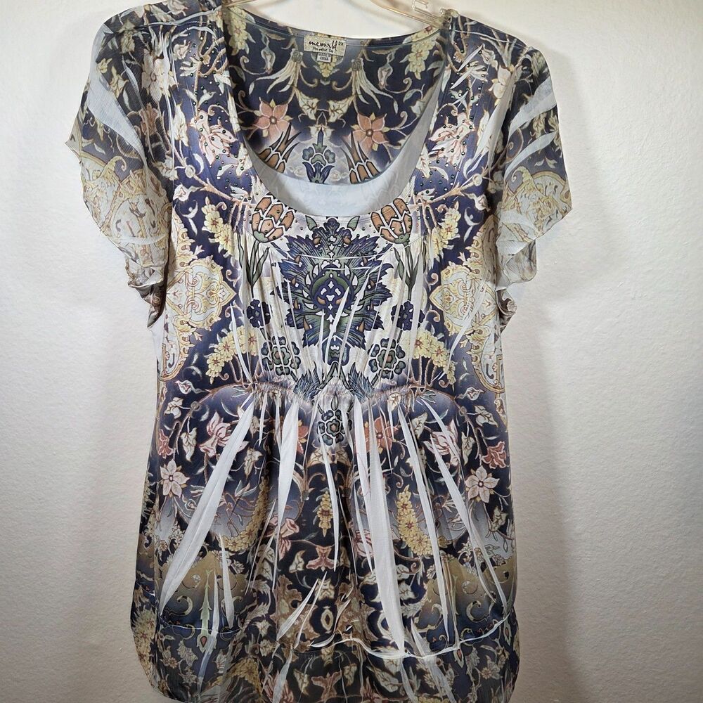 One World Bohemian Style Short Sleeve Blouse White Feather-Like Graphics 2X